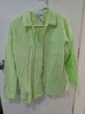 Lilly Pulitzer Light Lime Green Button-Down Shirt Sea View